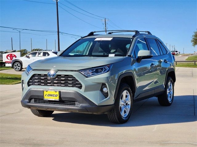 2021 Toyota RAV4 Hybrid XLE