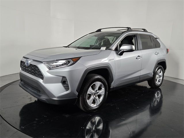 2021 Toyota RAV4 Hybrid XLE