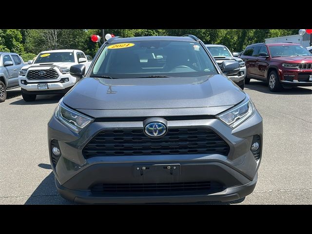 2021 Toyota RAV4 Hybrid XLE