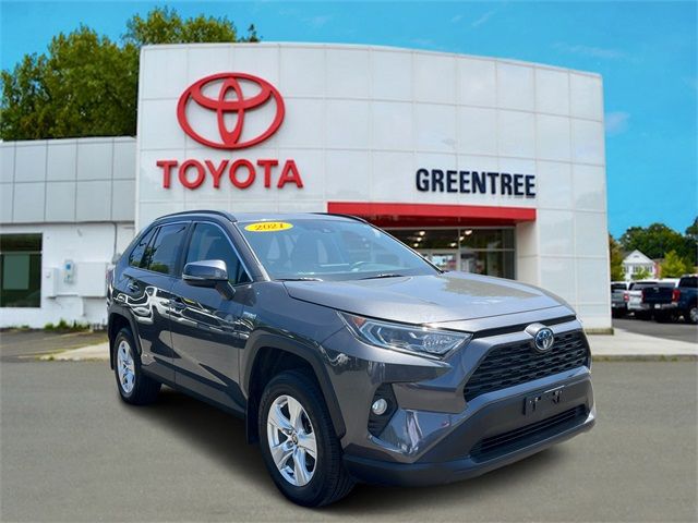 2021 Toyota RAV4 Hybrid XLE