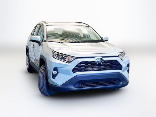 2021 Toyota RAV4 Hybrid XLE