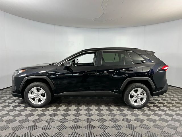 2021 Toyota RAV4 Hybrid XLE