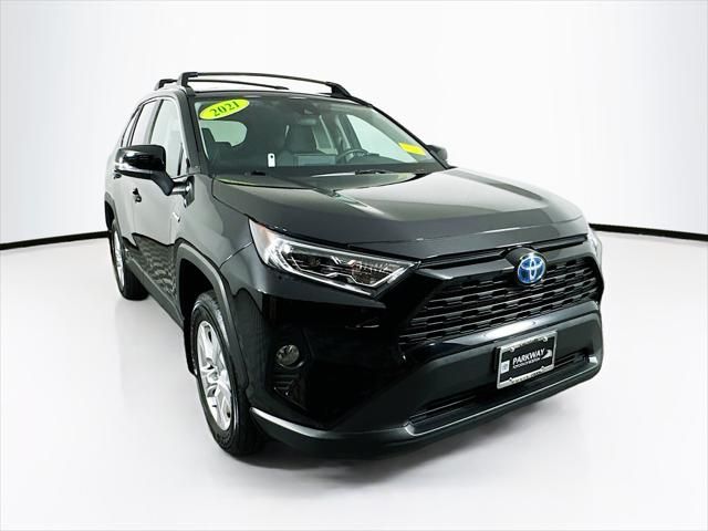 2021 Toyota RAV4 Hybrid XLE