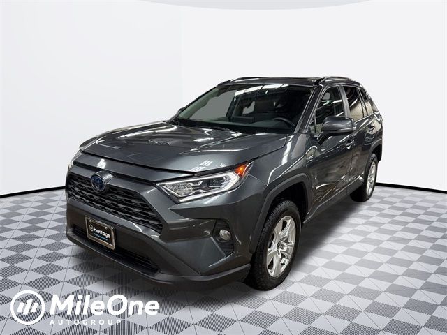 2021 Toyota RAV4 Hybrid XLE