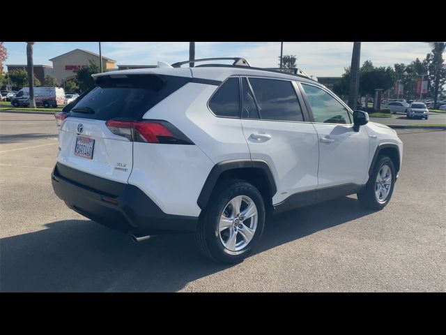 2021 Toyota RAV4 Hybrid XLE