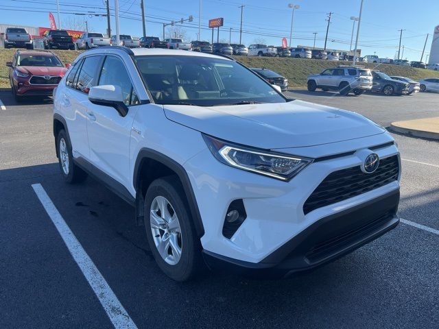 2021 Toyota RAV4 Hybrid XLE