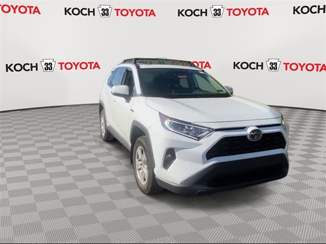 2021 Toyota RAV4 Hybrid XLE