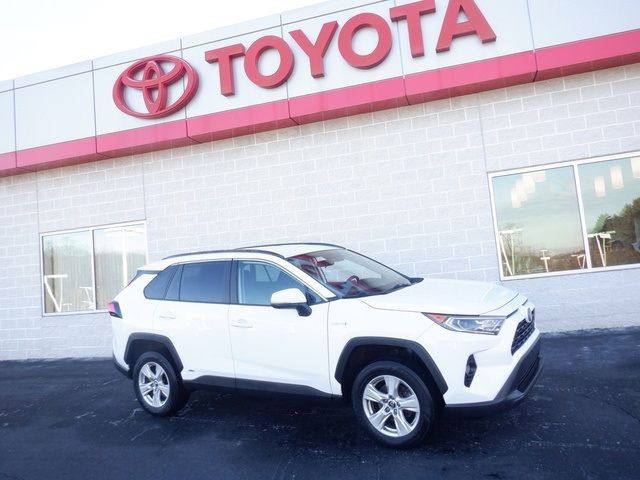 2021 Toyota RAV4 Hybrid XLE