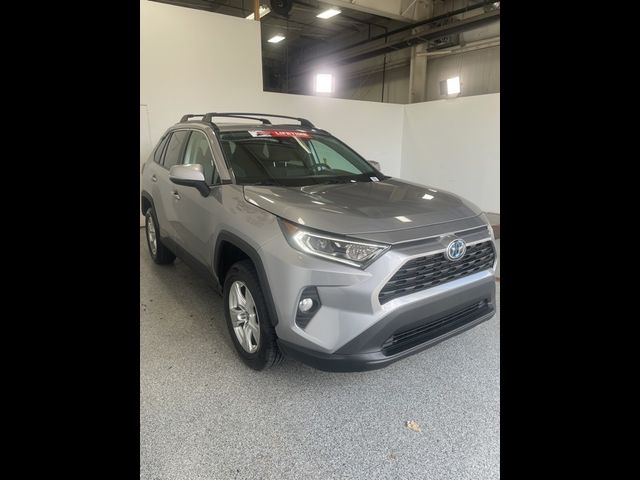 2021 Toyota RAV4 Hybrid XLE