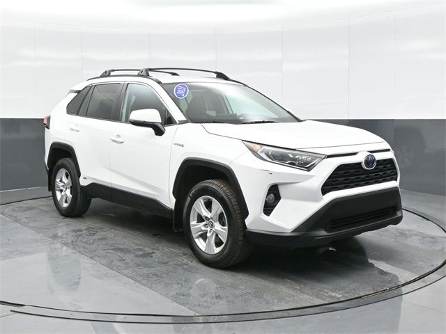 2021 Toyota RAV4 Hybrid XLE