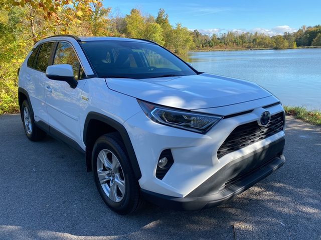 2021 Toyota RAV4 Hybrid XLE