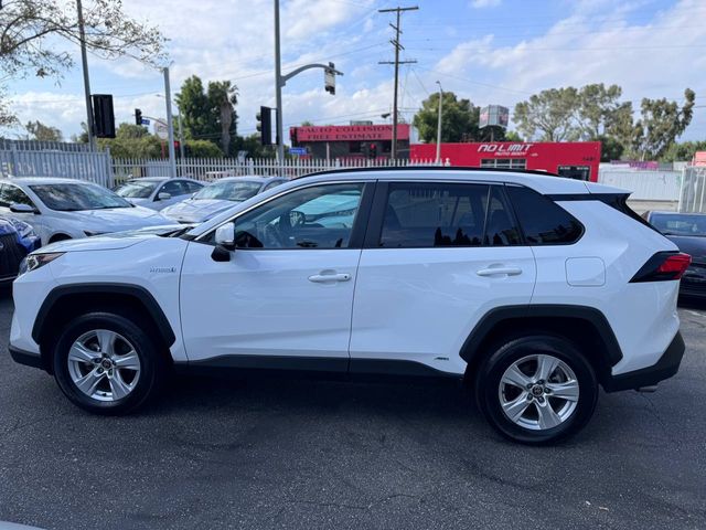 2021 Toyota RAV4 Hybrid XLE