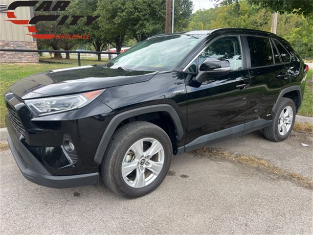 2021 Toyota RAV4 Hybrid XLE