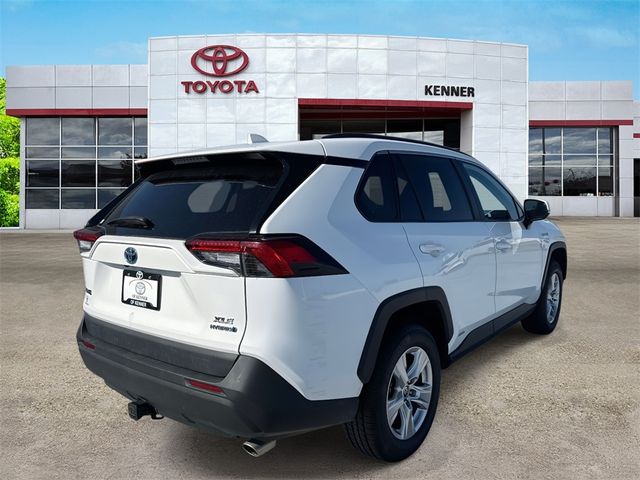 2021 Toyota RAV4 Hybrid XLE