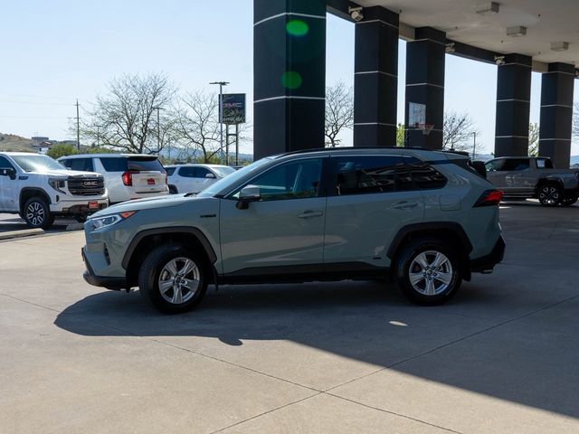 2021 Toyota RAV4 Hybrid XLE