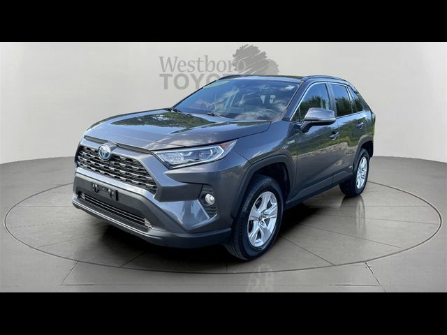 2021 Toyota RAV4 Hybrid XLE