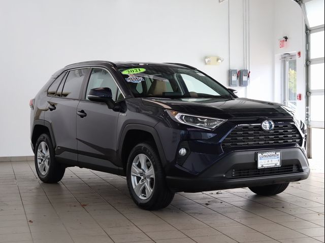 2021 Toyota RAV4 Hybrid XLE