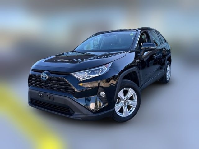 2021 Toyota RAV4 Hybrid XLE