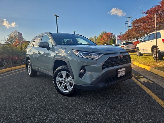 2021 Toyota RAV4 Hybrid XLE