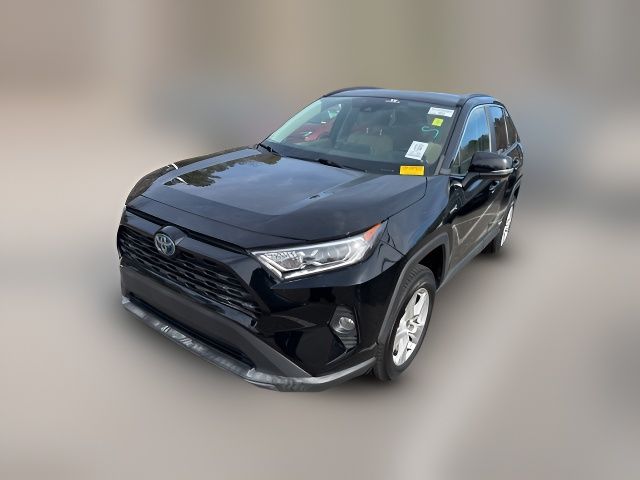 2021 Toyota RAV4 Hybrid XLE