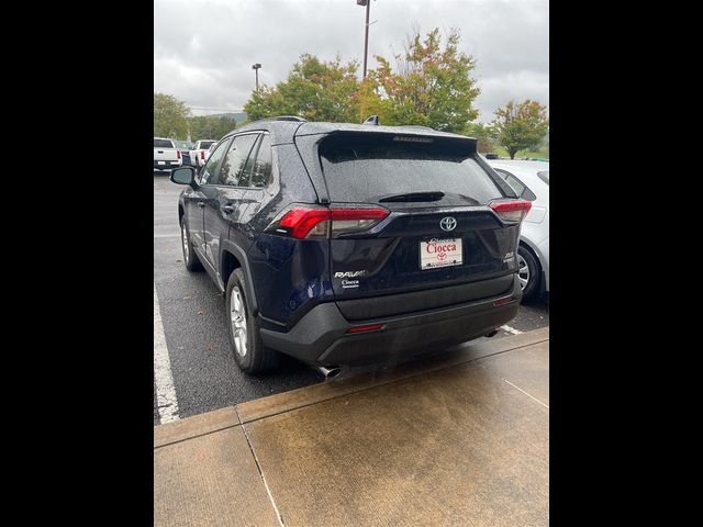 2021 Toyota RAV4 Hybrid XLE