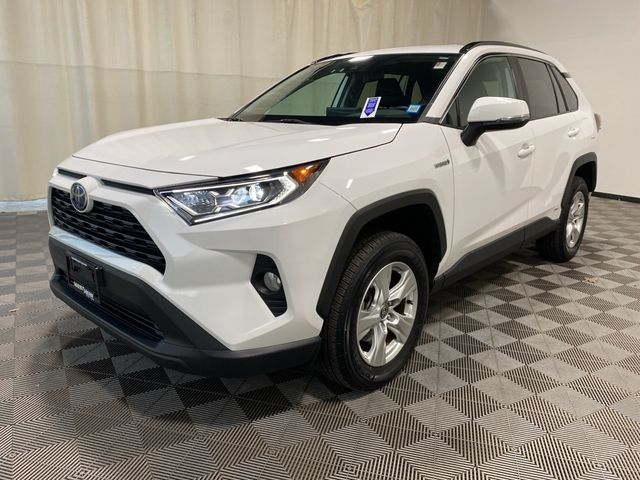 2021 Toyota RAV4 Hybrid XLE