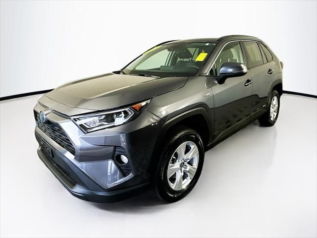 2021 Toyota RAV4 Hybrid XLE