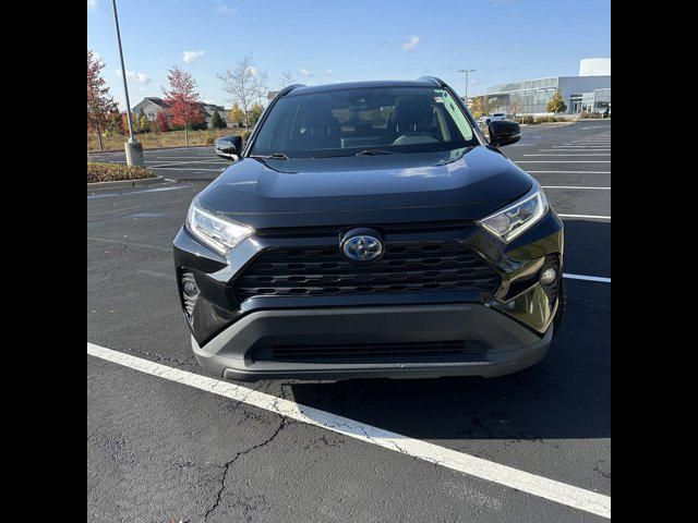 2021 Toyota RAV4 Hybrid XLE