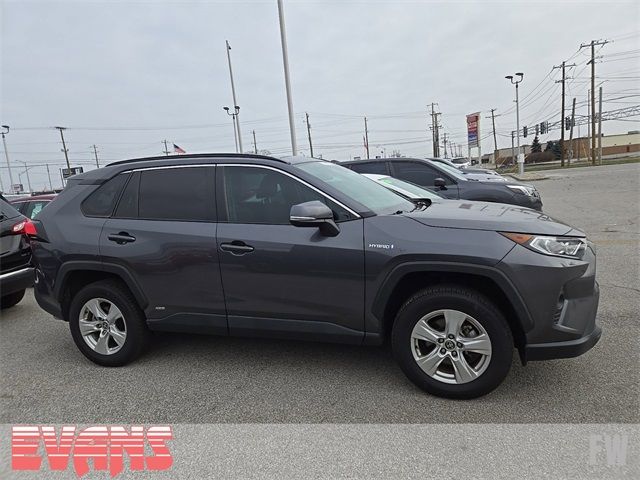 2021 Toyota RAV4 Hybrid XLE