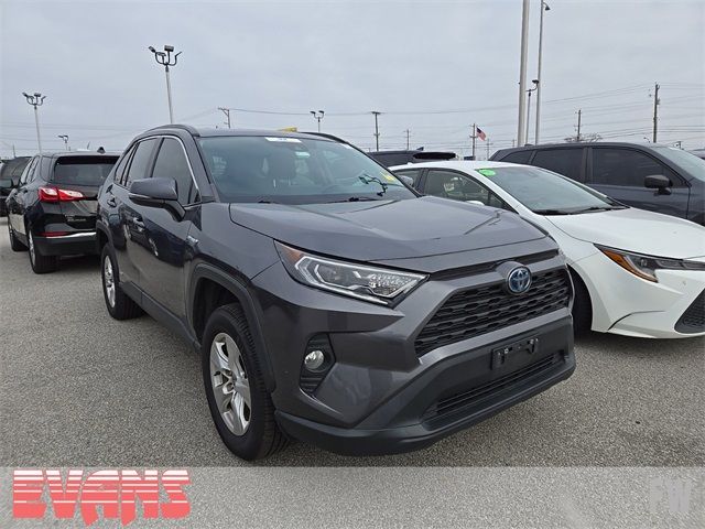 2021 Toyota RAV4 Hybrid XLE