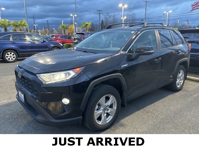 2021 Toyota RAV4 Hybrid XLE