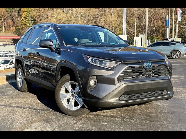 2021 Toyota RAV4 Hybrid XLE