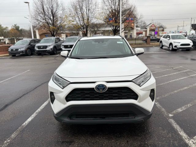 2021 Toyota RAV4 Hybrid XLE