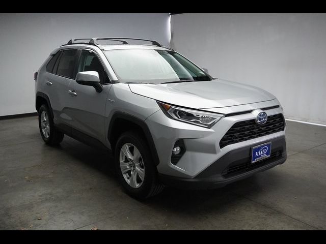 2021 Toyota RAV4 Hybrid XLE