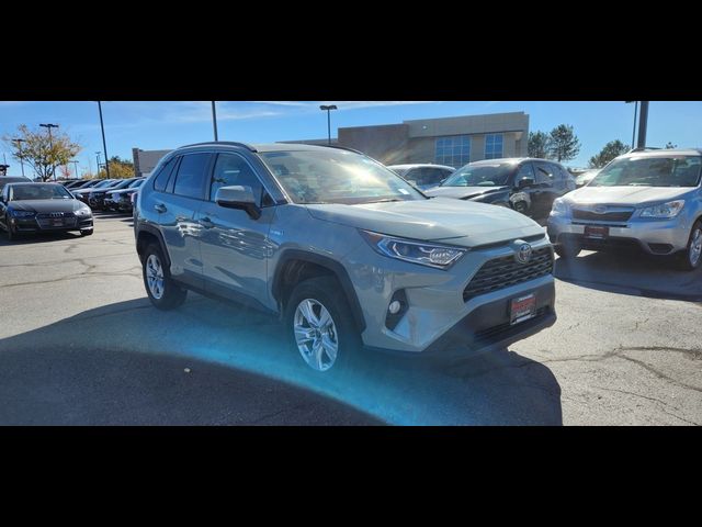 2021 Toyota RAV4 Hybrid XLE