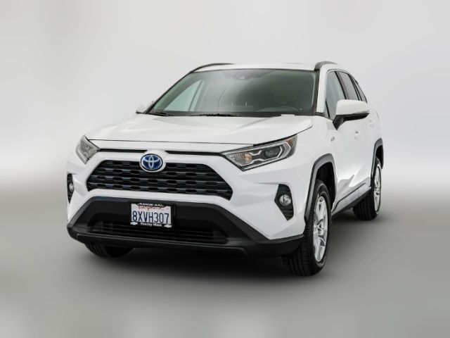 2021 Toyota RAV4 Hybrid XLE