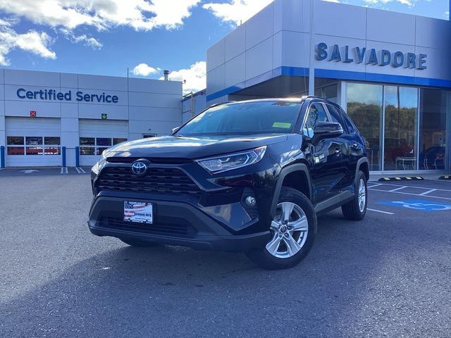 2021 Toyota RAV4 Hybrid XLE