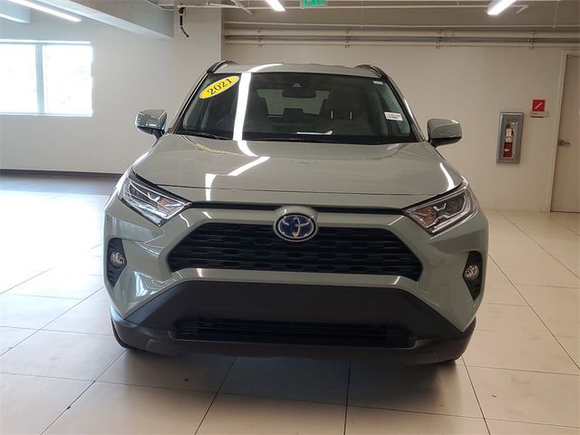 2021 Toyota RAV4 Hybrid XLE