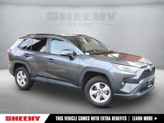 2021 Toyota RAV4 Hybrid XLE