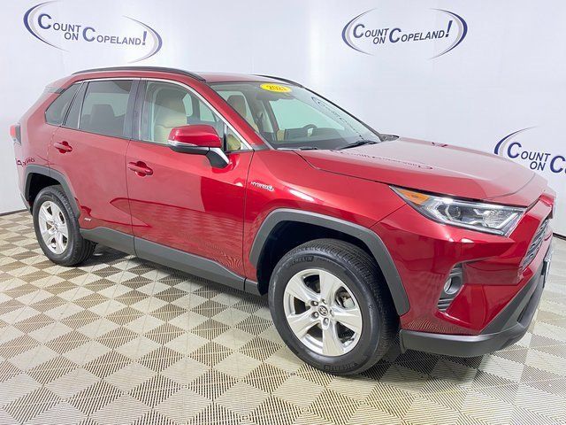 2021 Toyota RAV4 Hybrid XLE