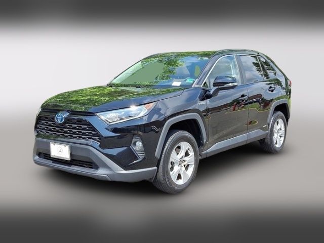 2021 Toyota RAV4 Hybrid XLE