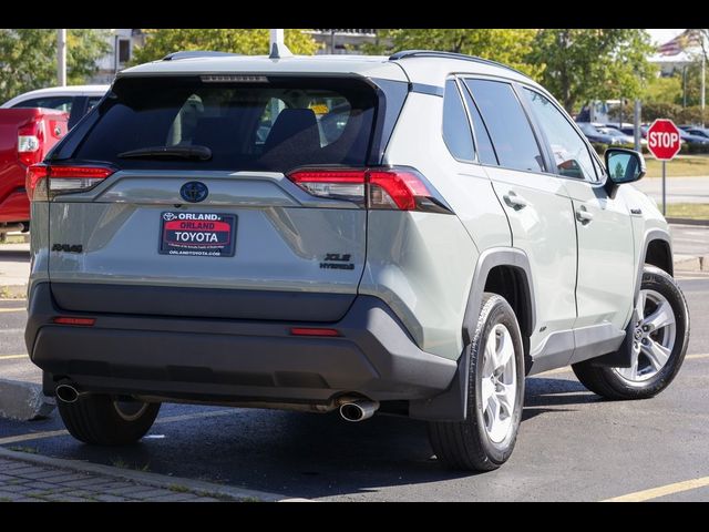 2021 Toyota RAV4 Hybrid XLE