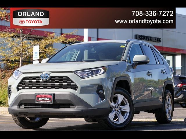 2021 Toyota RAV4 Hybrid XLE