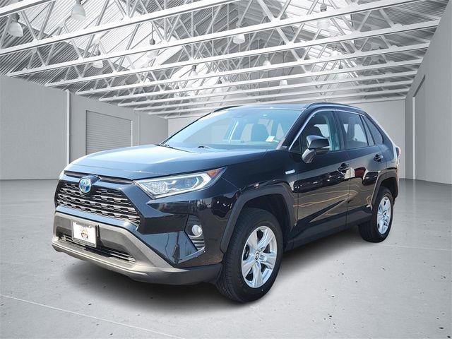 2021 Toyota RAV4 Hybrid XLE