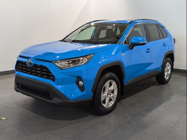 2021 Toyota RAV4 Hybrid XLE