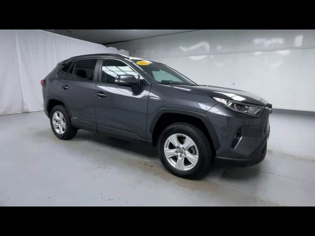 2021 Toyota RAV4 Hybrid XLE