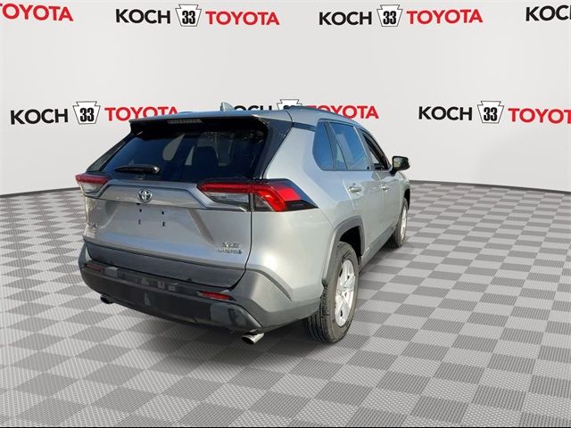 2021 Toyota RAV4 Hybrid XLE