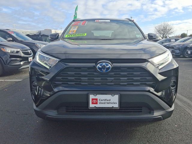 2021 Toyota RAV4 Hybrid XLE