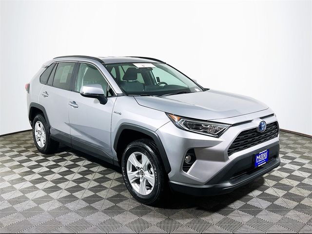 2021 Toyota RAV4 Hybrid XLE