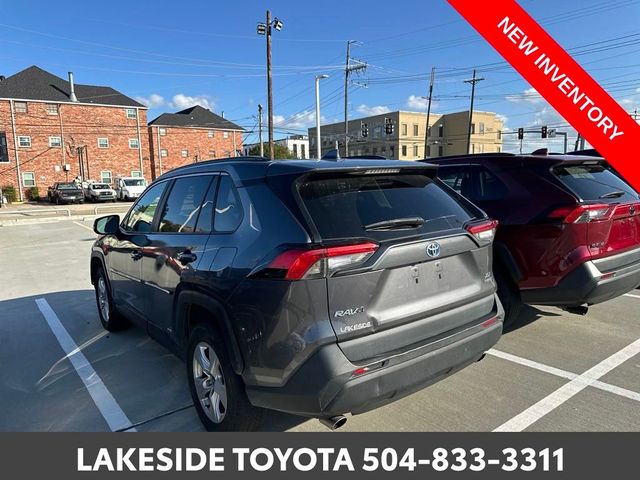 2021 Toyota RAV4 Hybrid XLE